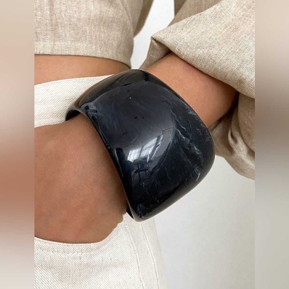 New Bangle- Black